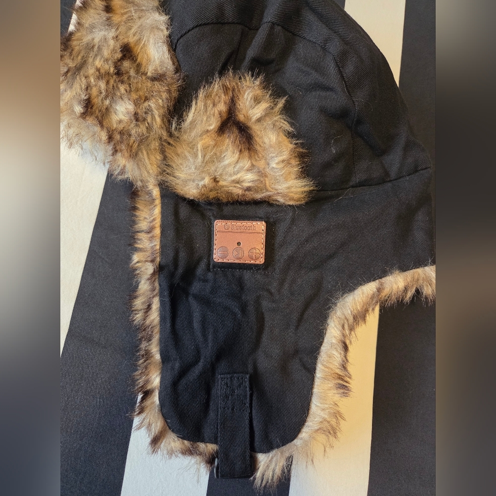 Mac Tools Trapper Hat - Picture 2 of 6